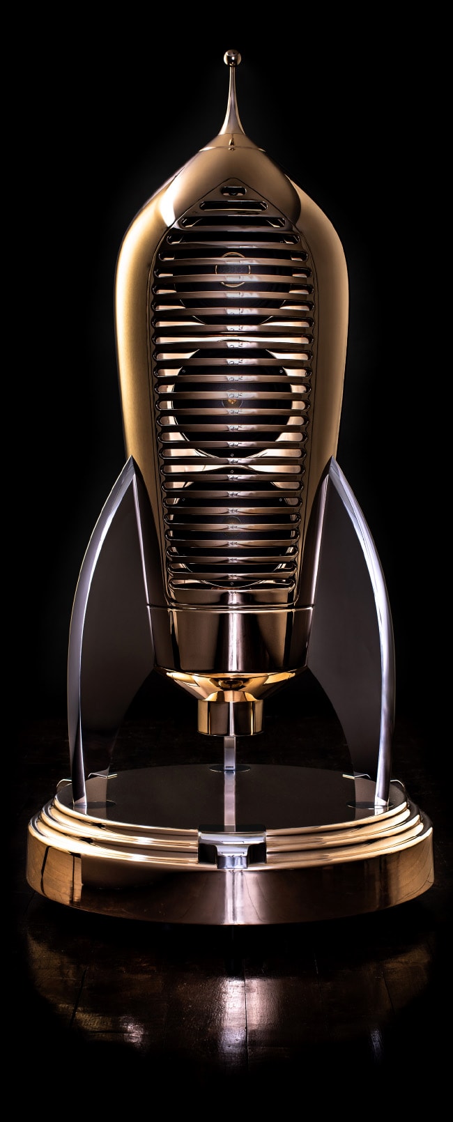 The exquisitely engineered Cosmotron 130 loud speaker.